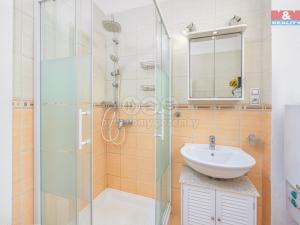 Prodej bytu 2+kk, Hradec Králové, Bidlova, 53 m2