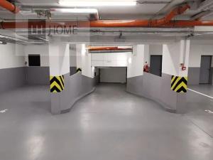 Prodej garážového stání, Karlovy Vary, 14 m2