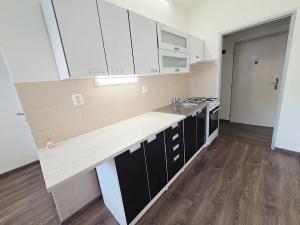 Pronájem bytu 2+1, Uherské Hradiště, Štěpnická, 58 m2