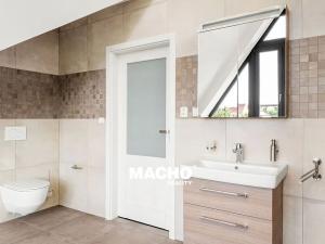 Pronájem rodinného domu, Kosoř, Školská, 380 m2
