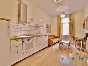 Pronájem bytu 1+1, Praha - Libeň, Vacínova, 39 m2