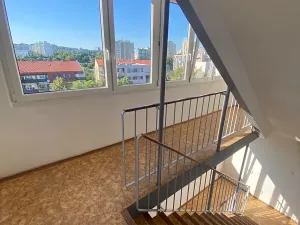 Prodej bytu 3+1, Praha - Střížkov, Habartická, 67 m2