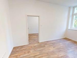 Pronájem bytu 2+kk, Žirovnice, Havlíčkovo náměstí, 39 m2