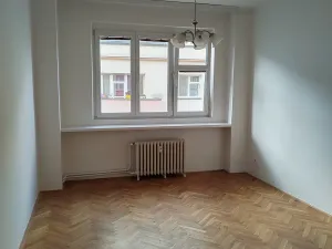 Pronájem bytu 2+1, Pardubice, Sladkovského, 72 m2