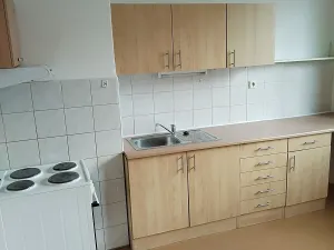 Pronájem bytu 2+1, Pardubice, Sladkovského, 72 m2