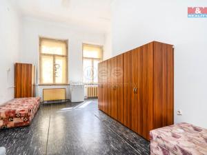 Prodej rodinného domu, Křinec, 630 m2