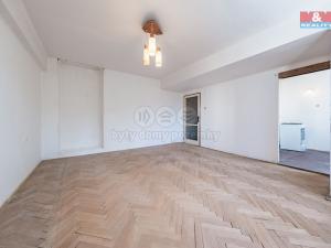 Prodej bytu 2+1, Kolín - Kolín II, Na Magistrále, 55 m2