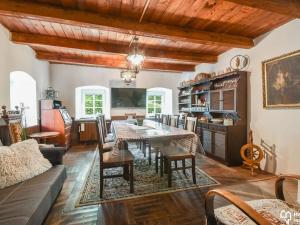 Prodej rodinného domu, Sobotín, 210 m2