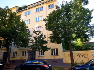 Pronájem bytu 2+kk, Praha - Holešovice, Na Maninách, 52 m2