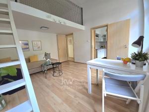 Pronájem bytu 2+1, Praha - Vinohrady, Londýnská, 48 m2
