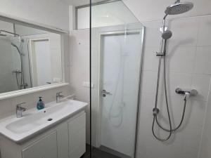 Prodej bytu 3+1, Hradec Králové, třída Edvarda Beneše, 84 m2