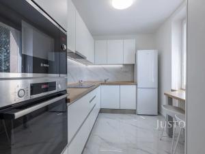 Pronájem bytu 2+1, Uherské Hradiště, Štefánikova, 52 m2