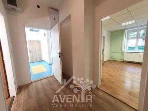 Pronájem ordinace, Jablonec nad Nisou, Liberecká, 70 m2