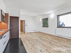 Prodej bytu 3+kk, Praha - Ďáblice, Ďáblická, 77 m2