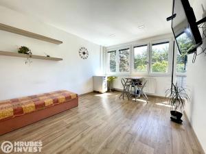 Pronájem bytu 1+kk, Náchod, Pražská, 28 m2