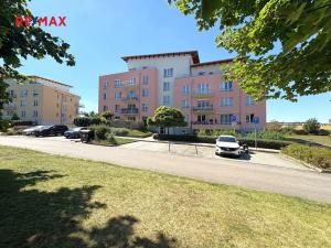 Pronájem bytu 2+kk, Praha - Suchdol, Holubí, 40 m2