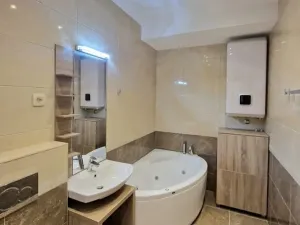 Prodej bytu 4+kk, Petrovac, Černá Hora, 152 m2