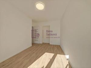 Pronájem bytu 3+kk, Jindřichův Hradec, Sídliště, 55 m2
