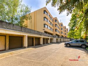 Pronájem bytu 2+kk, Hradec Králové - Třebeš, Pod Zámečkem, 66 m2
