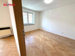 Pronájem bytu 2+kk, Slaný, Brožovského, 49 m2