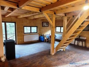 Pronájem chaty, Náchod, V Ostrovech, 130 m2