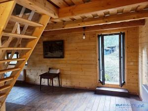 Pronájem chaty, Náchod, V Ostrovech, 130 m2