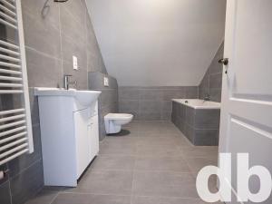 Prodej bytu 2+kk, Karlovy Vary, Pražská silnice, 60 m2