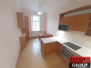 Pronájem bytu 2+1, Praha - Vinohrady, Vinohradská, 78 m2