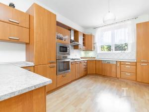 Prodej bytu 4+kk, Lysice, Horní náměstí, 179 m2