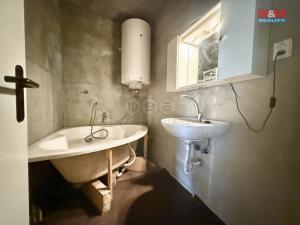 Prodej bytu 3+1, Šonov, 89 m2