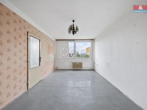 Prodej bytu 3+1, Broumov - Nové Město, Sídliště Křinické, 70 m2