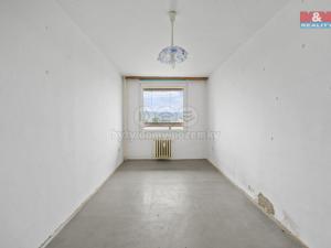 Prodej bytu 3+1, Broumov - Nové Město, Sídliště Křinické, 70 m2