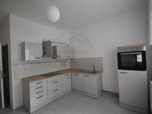 Pronájem bytu 2+1, Jeseník, Rejvízská, 48 m2