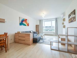 Pronájem bytu 2+kk, Olomouc, Jeremiášova, 64 m2