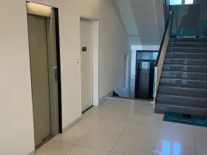 Pronájem bytu 1+kk, Praha - Bubeneč, Milady Horákové, 30 m2