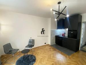 Pronájem bytu 1+kk, Praha - Vinohrady, Řipská, 30 m2