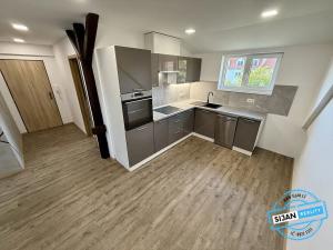 Pronájem bytu 2+kk, Opava, Čajkovského, 59 m2