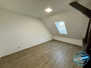 Pronájem bytu 2+kk, Opava, Čajkovského, 59 m2