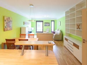 Pronájem bytu 2+kk, Praha - Karlín, Rohanské nábřeží, 80 m2