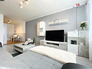 Prodej bytu 3+1, Praha - Chodov, Petýrkova, 69 m2