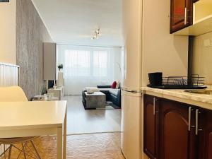 Prodej bytu 3+1, Praha - Chodov, Petýrkova, 69 m2