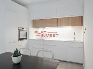 Pronájem bytu 1+kk, Praha - Karlín, U Mlýnského kanálu, 56 m2