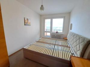 Pronájem bytu 3+1, Zlín, Slezská, 73 m2