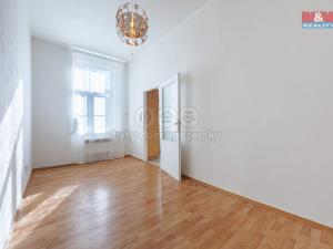 Prodej bytu 2+1, Mariánské Lázně, Třebízského, 49 m2