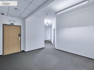 Pronájem kanceláře, Praha - Nové Město, Soukenická, 401 m2