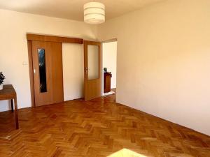 Prodej bytu 2+1, Kroměříž, Vrobelova, 57 m2