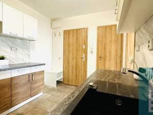 Pronájem bytu 2+1, Kroměříž, Nádražní, 62 m2