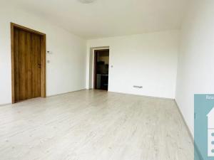 Pronájem bytu 2+1, Kroměříž, Nádražní, 62 m2