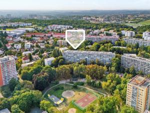 Prodej bytu 3+kk, Praha - Kobylisy, Třeboradická, 68 m2