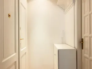 Pronájem bytu 2+kk, Praha - Vršovice, Finská, 45 m2